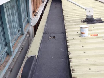 Commercial gutter lining completed work