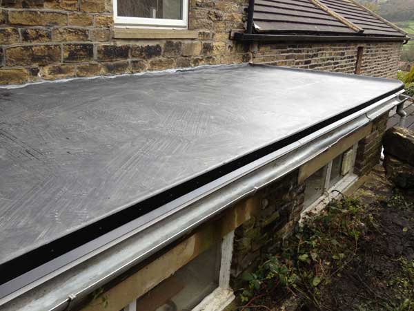 EPDM Flat roof installation